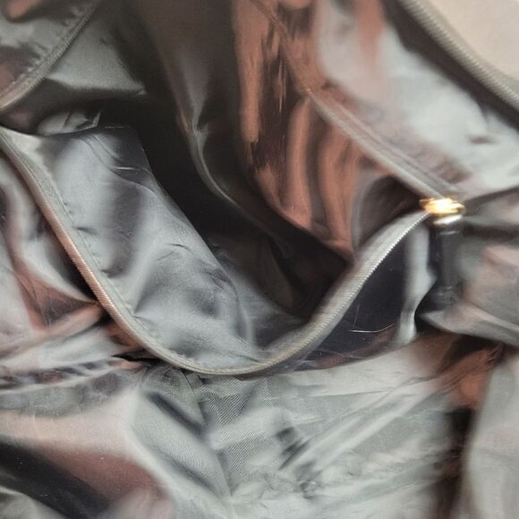 Victoria's Secret Roses Large Weekender Bag - Picture 12 of 12